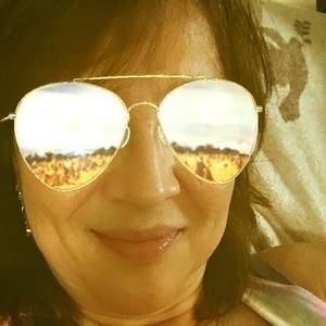 Meet your Posher, Lucy